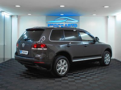 Volkswagen Touareg V6 3.0TDI, 3.0 л, АКПП, 2008 фото 4