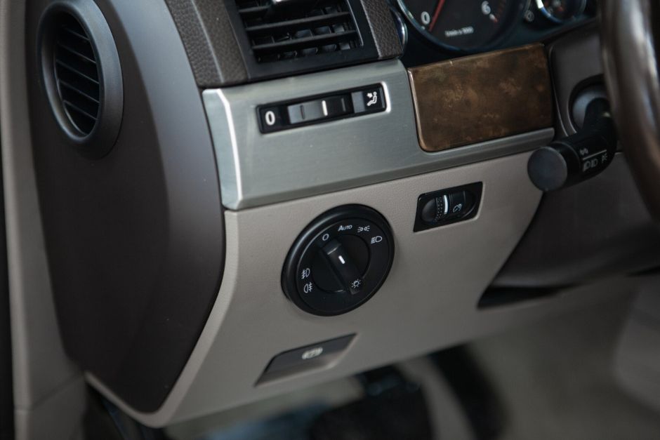 Volkswagen Touareg V6 3.0TDI, 3.0 л, АТ, 2008 фото 9