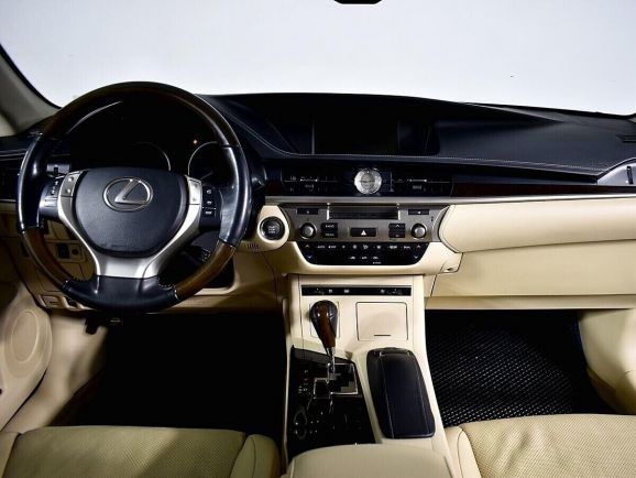 Lexus ES, 2.5 л, АТ, 2014 фото 7