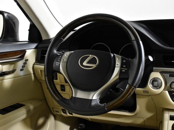 Lexus ES, 2.5 л, АТ, 2015 фото 7