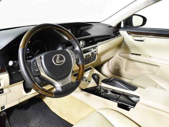 Lexus ES, 2.5 л, АТ, 2015 фото 9