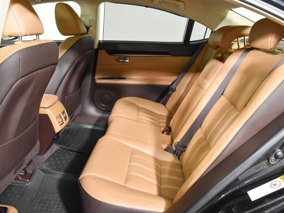 Lexus ES, 2.0 л, АТ, 2016 фото 1