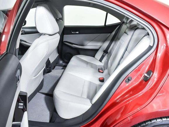 Lexus IS, 2.5 л, АТ, 2013 фото 1