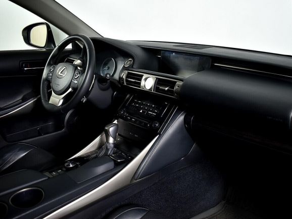 Lexus IS, 2.5 л, АТ, 2015 фото 7