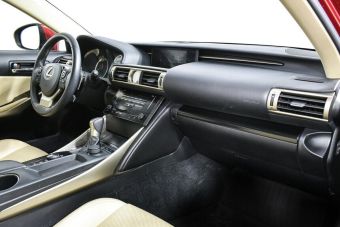 Lexus IS, 2.5 л, АКПП, 2015 фото 7