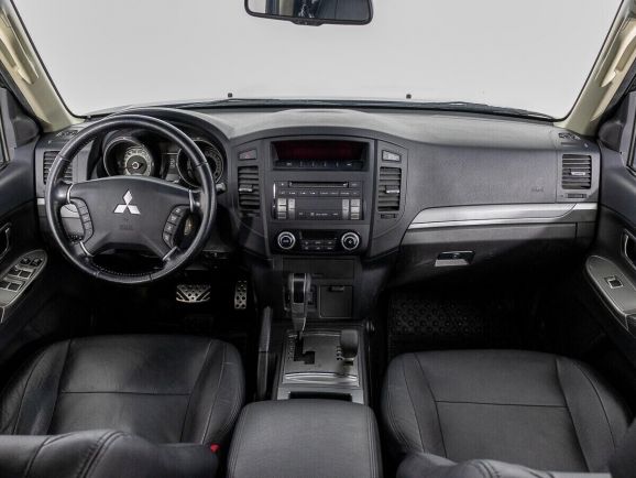 Mitsubishi Pajero, 3.0 л, АТ, 2013 фото 7