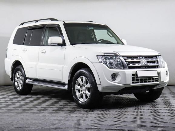 Mitsubishi Pajero, 3.0 л, АТ, 2013 фото 5
