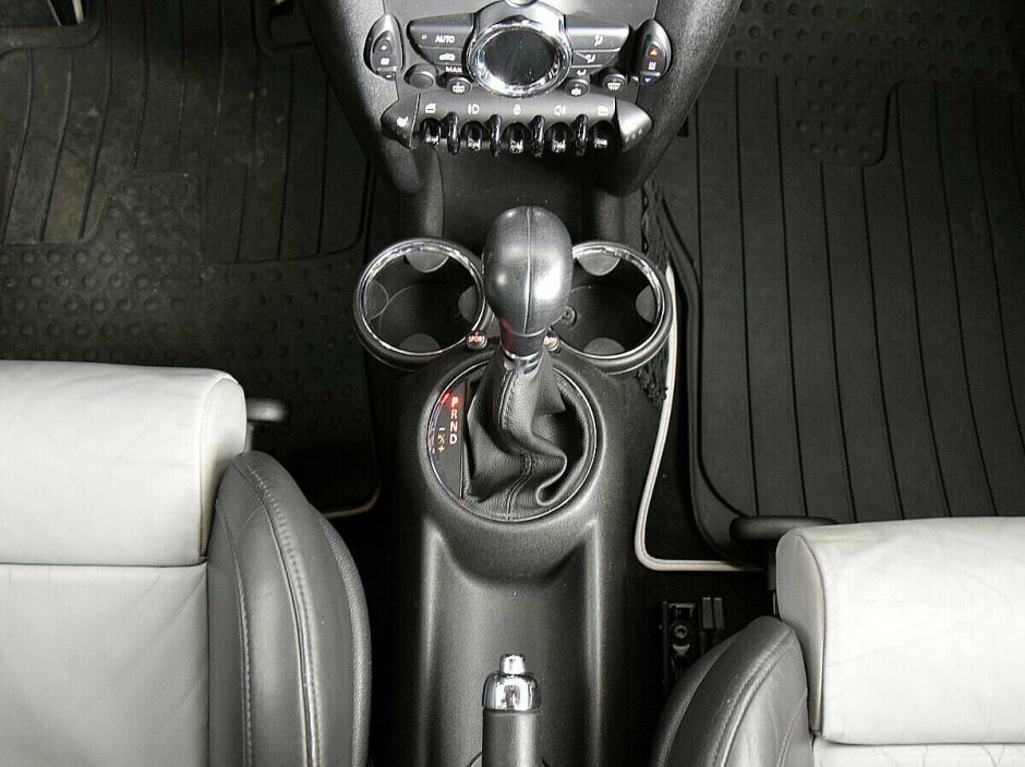 MINI Hatch, 1.6 л, АТ, 2012 фото 14