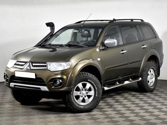 Mitsubishi Pajero Sport, 2.5 л, АТ, 2015 фото 3