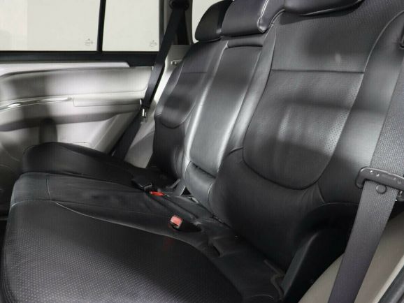 Mitsubishi Pajero Sport, 2.5 л, АТ, 2015 фото 1