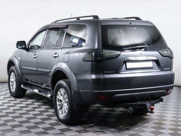 Mitsubishi Pajero Sport, 2.5 л, АТ, 2013 фото 4