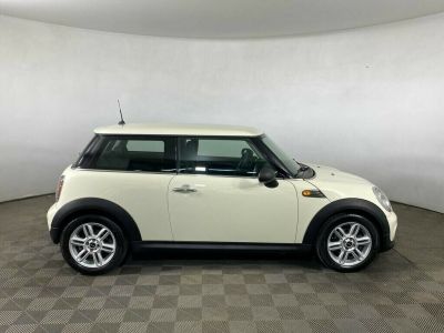 MINI Hatch, 1.6 л, АКПП, 2010 фото 9