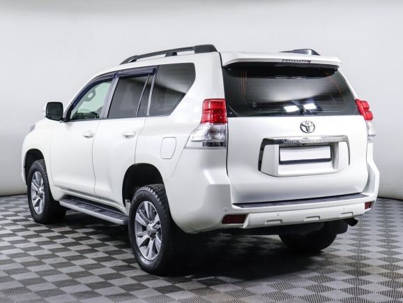 Toyota Land Cruiser Prado, 3.0 л, АТ, 2012 фото 4
