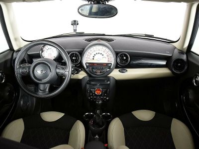 MINI Hatch, 1.6 л, АКПП, 2013 фото 13