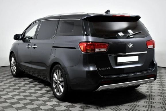 Kia Carnival, 2.2 л, АТ, 2016 фото 4