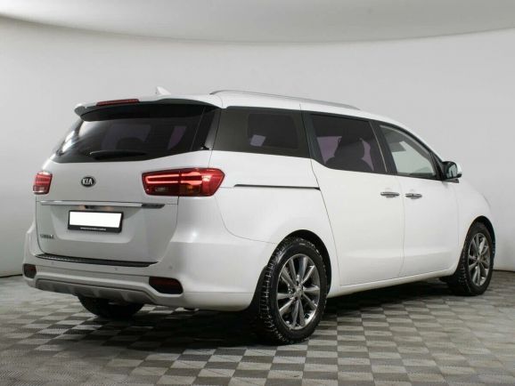 Kia Carnival, 2.2 л, АТ, 2019 фото 6