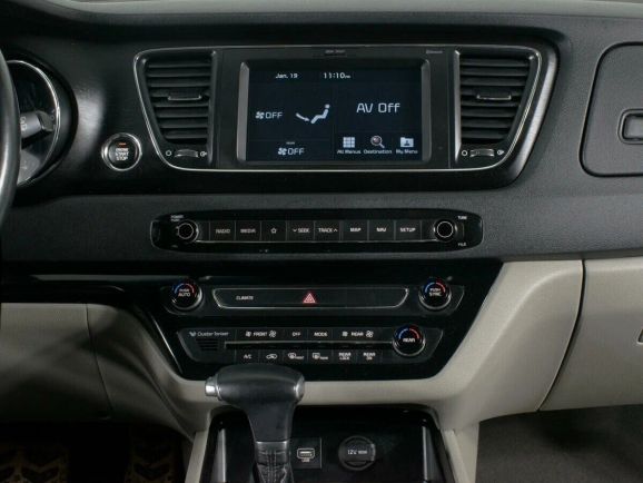 Kia Carnival, 2.2 л, АТ, 2019 фото 13