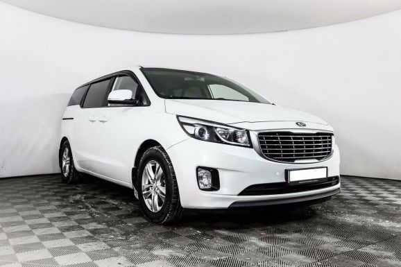 Kia Carnival, 2.2 л, АТ, 2019 фото 5