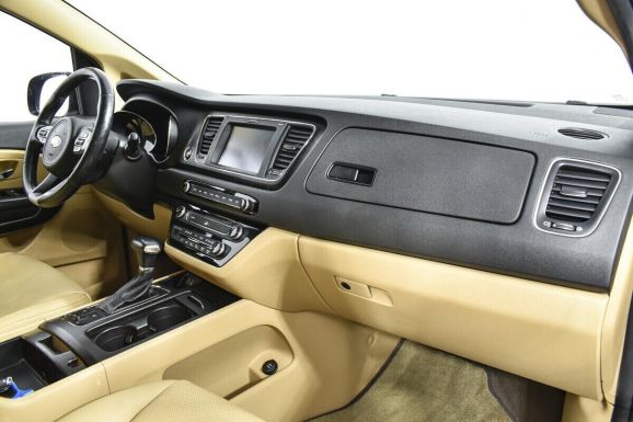 Kia Carnival, 2.2 л, АТ, 2019 фото 7