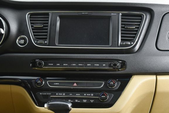 Kia Carnival, 2.2 л, АТ, 2019 фото 11