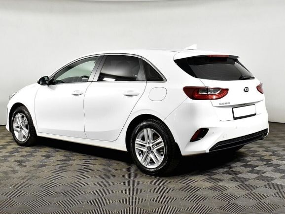 Kia Ceed, 1.6 л, АТ, 2020 фото 4
