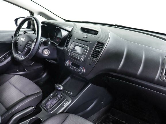Kia Cerato, 2.0 л, АТ, 2015 фото 9