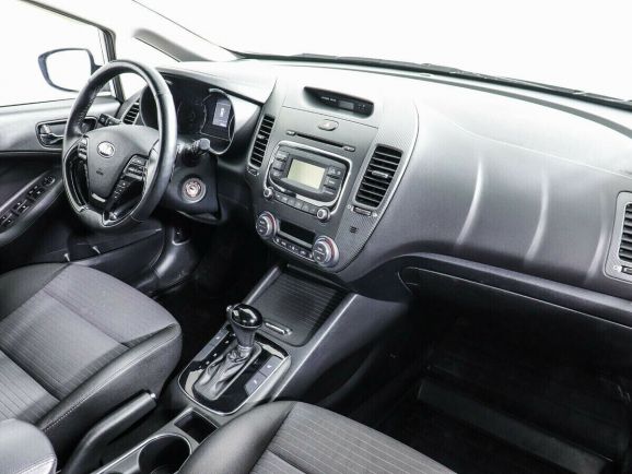 Kia Cerato, 2.0 л, АТ, 2018 фото 8