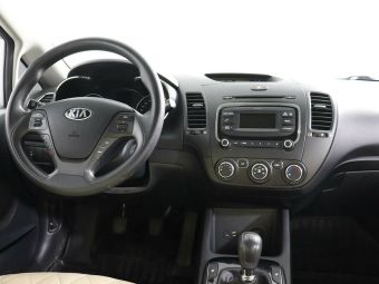 Kia Cerato, 2.0 л, АКПП, 2018 фото 6