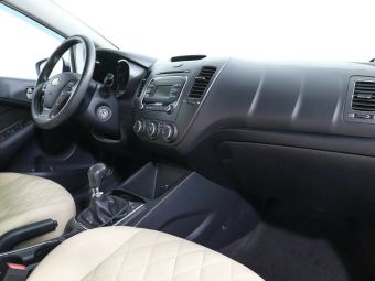Kia Cerato, 2.0 л, АКПП, 2018 фото 2