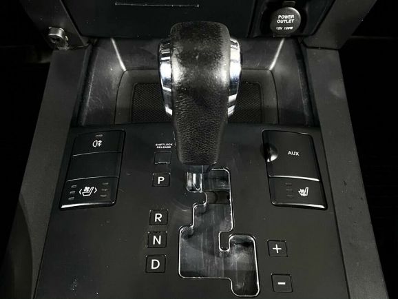 Kia Mohave, 3.0 л, АТ, 2013 фото 2