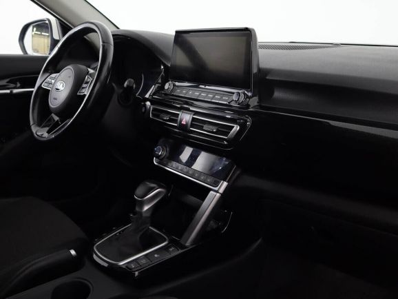 Kia Seltos, 2.0 л, Вариатор, 2019 фото 9