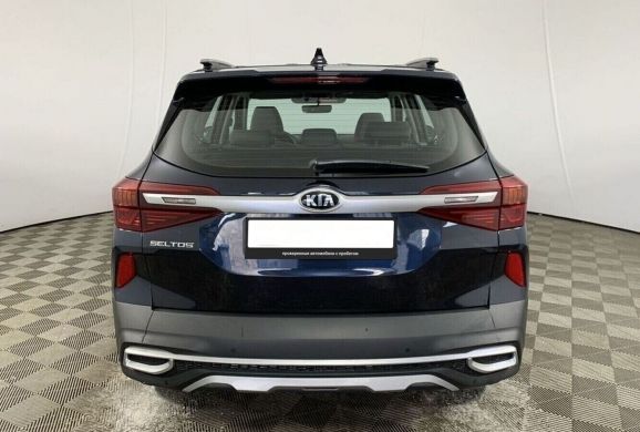 Kia Seltos, 2.0 л, Вариатор, 2019 фото 4