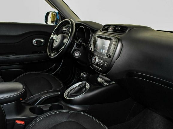 Kia Soul, 1.6 л, АТ, 2015 фото 2