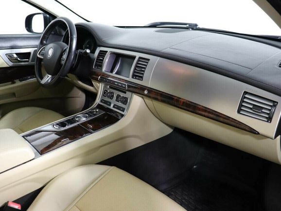 Jaguar XF, 3.0 л, АТ, 2012 фото 7