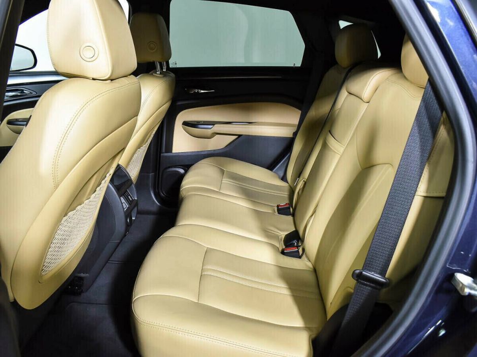 Cadillac SRX, 3.0 л, АТ, 2014 фото 2