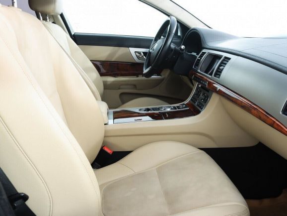 Jaguar XF, 3.0 л, АТ, 2014 фото 9