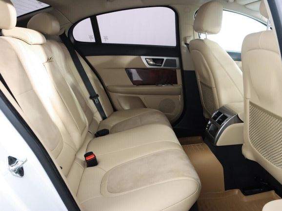 Jaguar XF, 3.0 л, АТ, 2014 фото 1