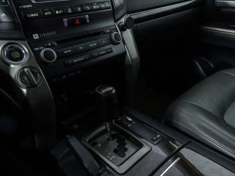 Toyota Land Cruiser, 4.5 л, АКПП, 2010 фото 2