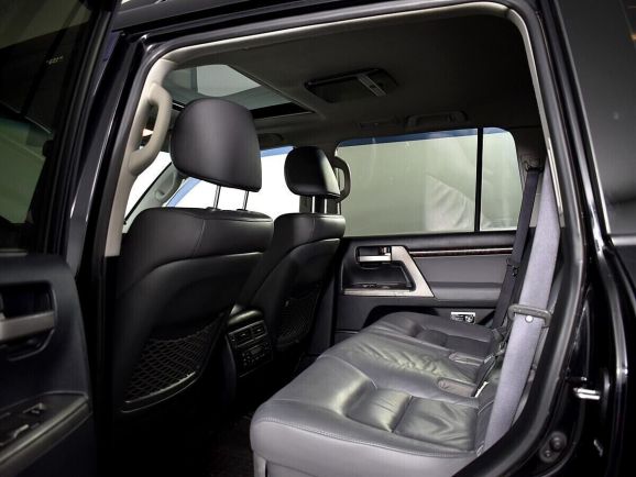 Toyota Land Cruiser, 4.5 л, АТ, 2010 фото 1