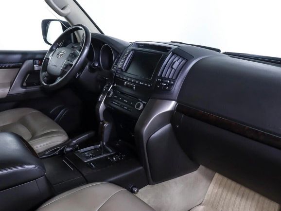 Toyota Land Cruiser, 4.5 л, АТ, 2011 фото 2