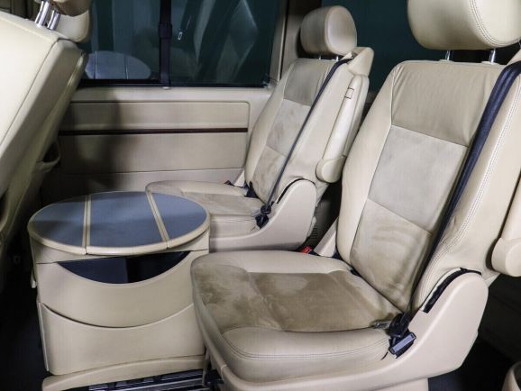 Volkswagen Multivan, 2.5 л, АТ, 2008 фото 2