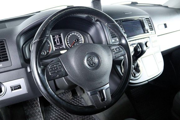 Volkswagen Multivan, 2.0 л, Робот, 2011 фото 7