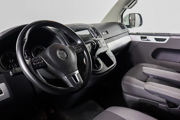 Volkswagen Multivan, 2.0 л, Робот, 2014 фото 9