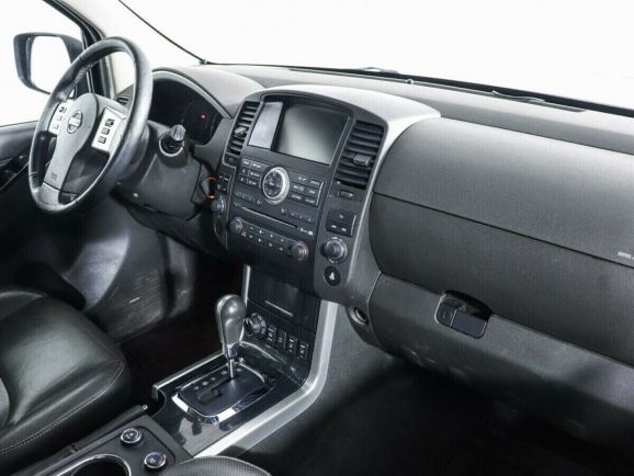 Nissan Pathfinder, 2.5 л, АТ, 2012 фото 9