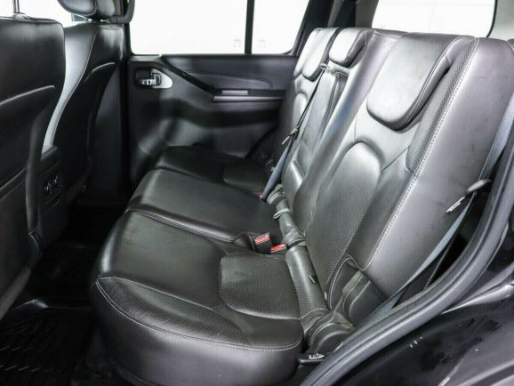 Nissan Pathfinder, 2.5 л, АТ, 2012 фото 1