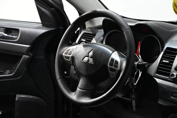 Mitsubishi Lancer, 2.0 л, Вариатор, 2008 фото 2