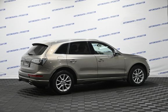 Audi Q5, 2.0 л, Робот, 2010 фото 4