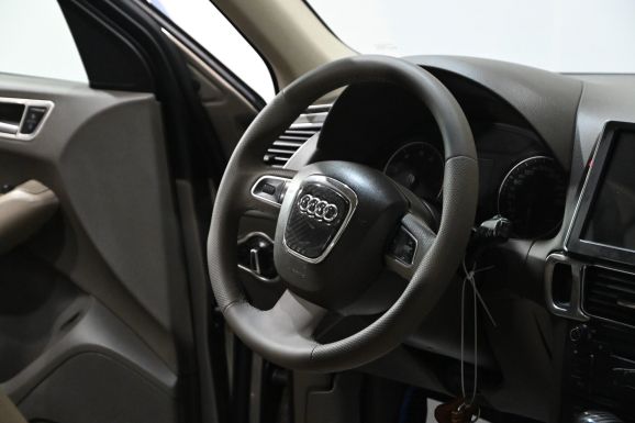 Audi Q5, 2.0 л, Робот, 2010 фото 2