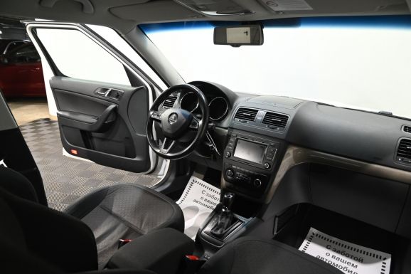 Skoda Yeti, 1.4 л, Робот, 2014 фото 7