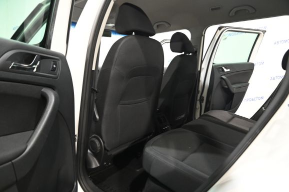 Skoda Yeti, 1.4 л, Робот, 2014 фото 8